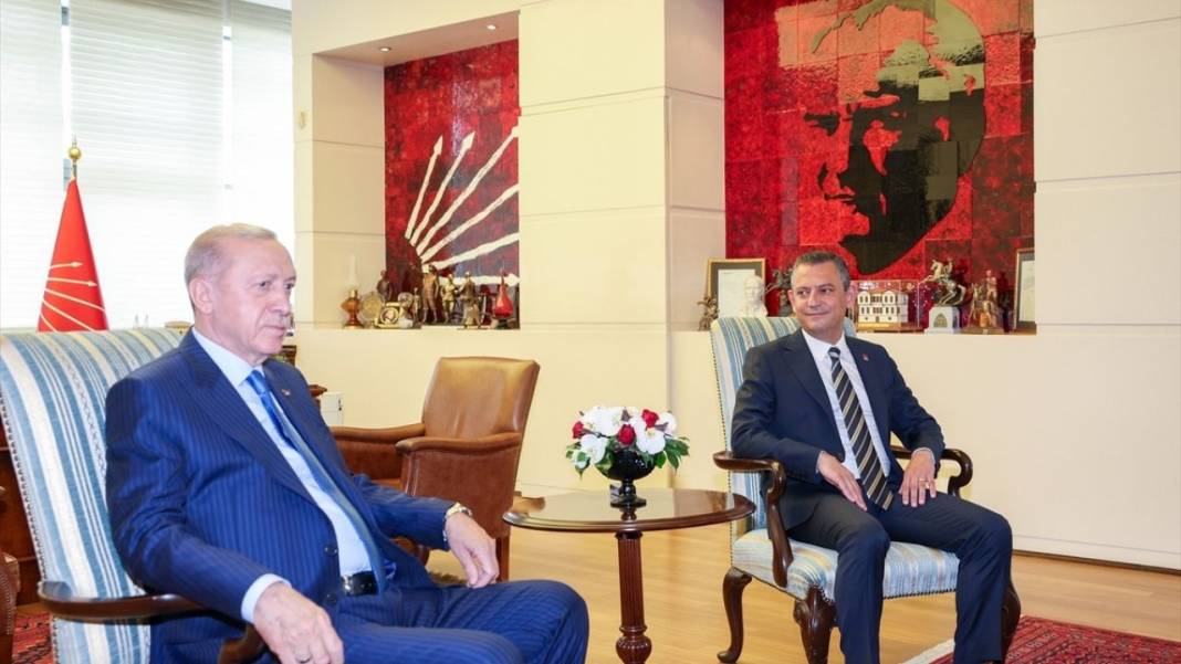 Erdoğan-Özel görüşmesinden ilk kareler geldi 7